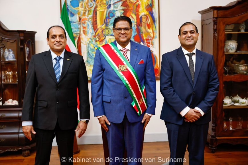 President Santokhi beëdigt ambassadeurs voor Parijs en Geneve